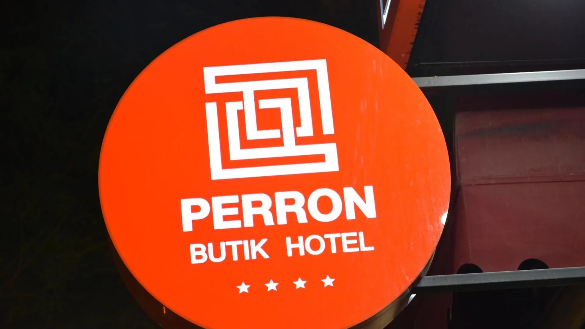 Perron Hotel バクー